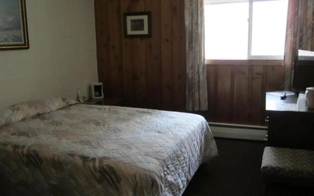 The Gateway Inn
