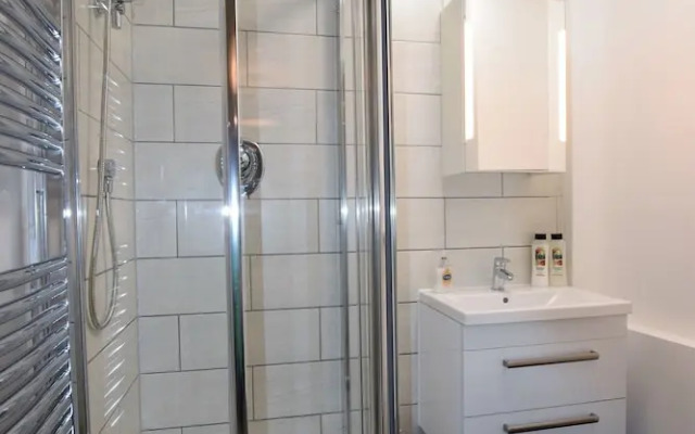 No 2 Georgian Shared House \- By Clifton Short Lets