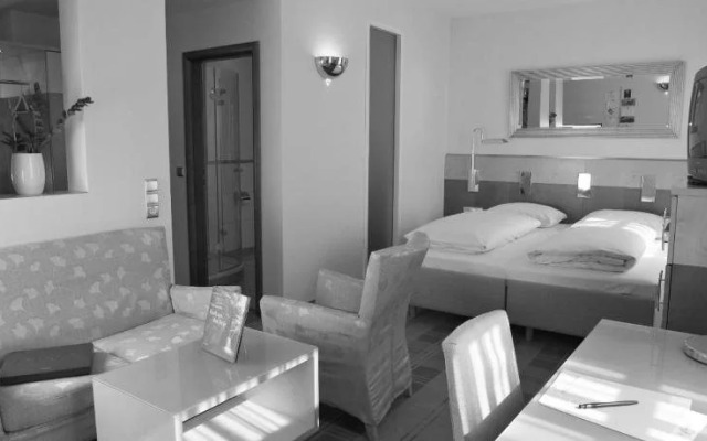 Hotel Krone-Post