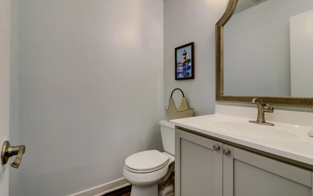 1 West Garrison