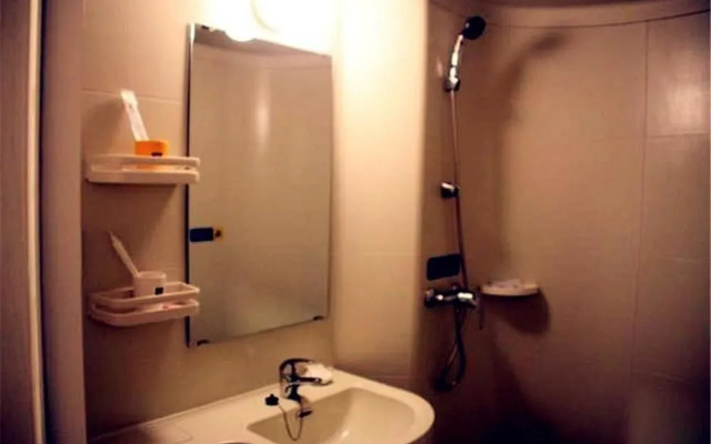 Yijia 365 Hotel-shijiazhuang Xingshan Mall Branch