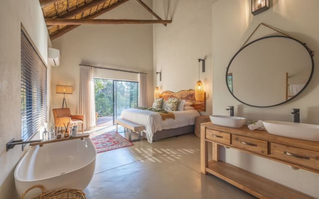 Ukanyi Luxury Villa