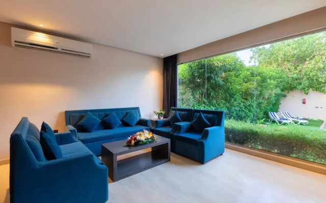 The Corner Resort
