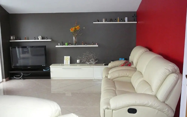 Modern Holiday Home Zadar With Veranda