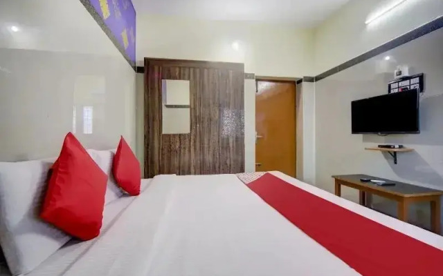 Green Park by OYO Rooms