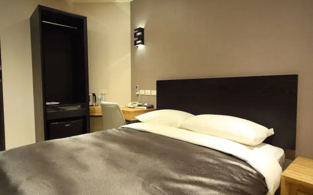E-House