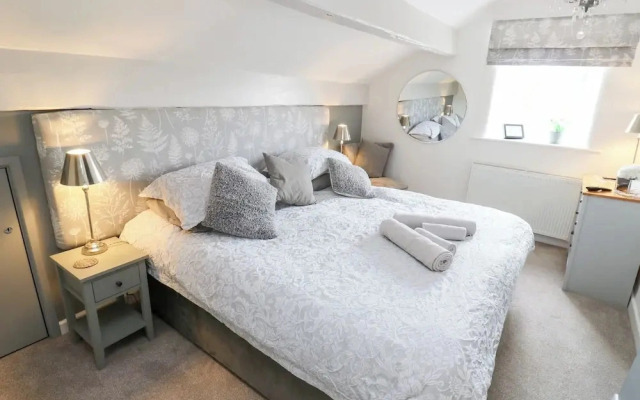 Thimble Cottage