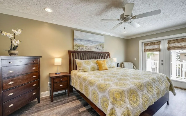 Serenity Beach by Book That Condo