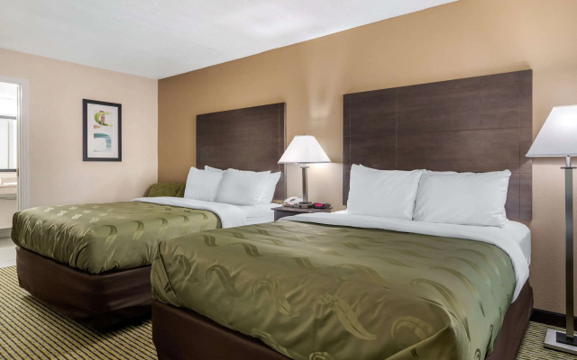 Quality Inn McDonough Atlanta South