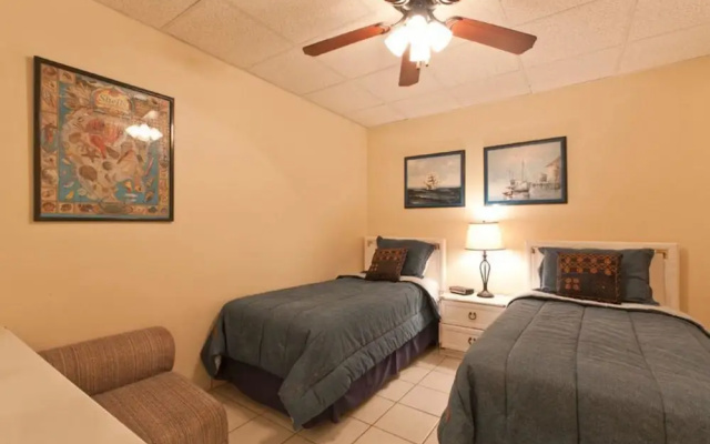 Aquarius Condominium 708