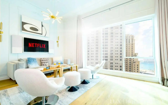 LUX  Marina Promenade Penthouse suite