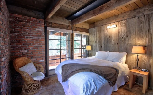 Breckenhaus 2 Bedroom Cabin