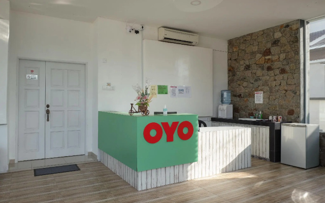 OYO 90005 DC Villa Guest House