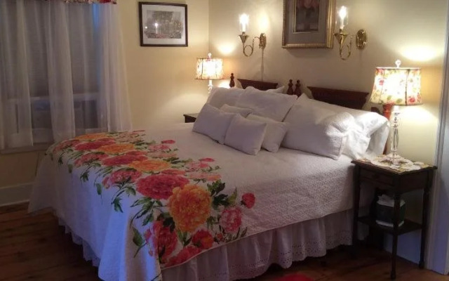 The Red Hook Country Inn
