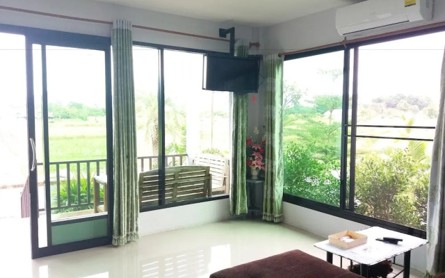 Preecha Resort