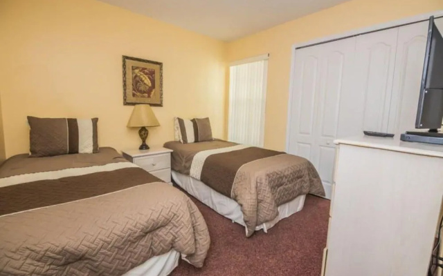 Terry's Royal Palms Condo