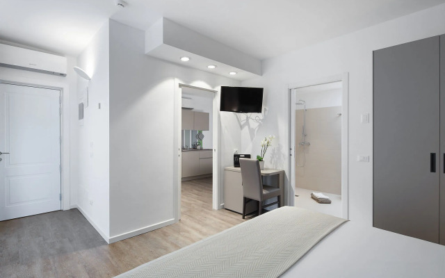 Отель Studio Inn Centrale & Milano Urban Padel