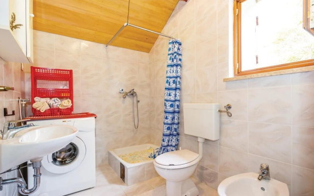 Awesome Apartment in Stolac With 2 Bedrooms