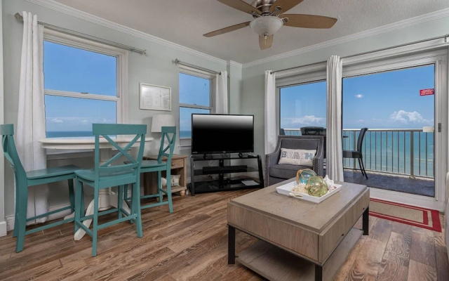 Tradewinds 1101 2 Bedroom Condo