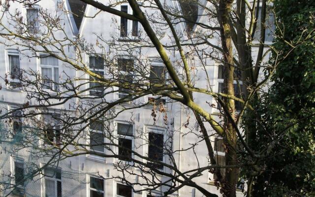 Отель Old South apartments - De Pijp area Нидерланды, Амстердам - отзывы, цены и фото номеров - забронировать отель Old South apartments - De Pijp area онлайн вид на фасад