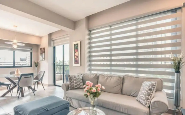 Regatta Living Ii With Breakfast Included - 502