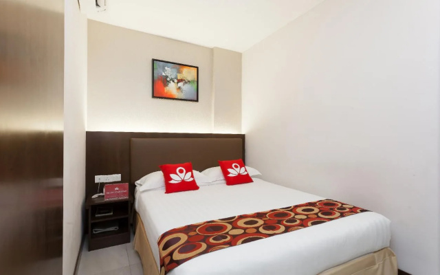 ZEN Rooms Jalan Barat