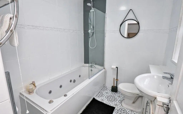 Ivyhaus CENTRAL BIRMINGHAM HOME WELCOMES ALL