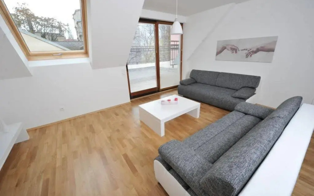 Debo Apartments Lackierergasse