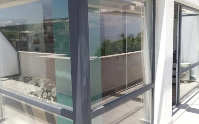 Azur Apartments