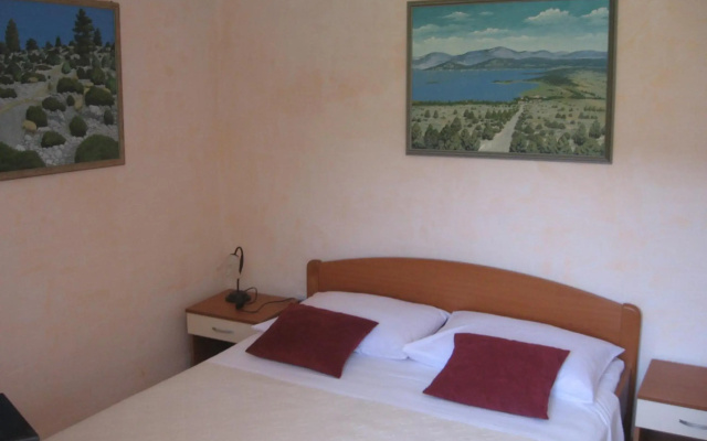 Apartments Darinka