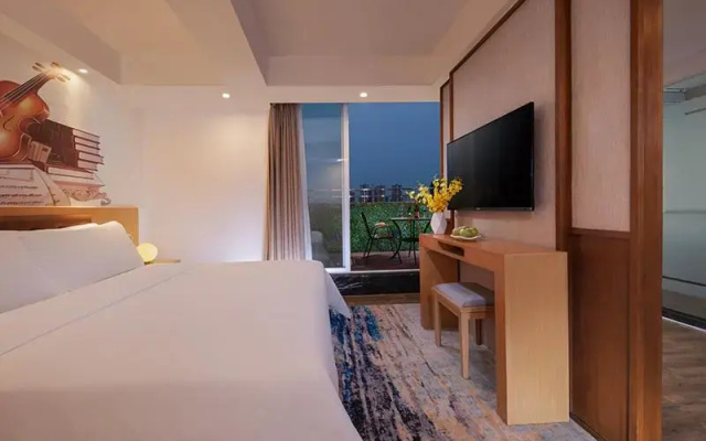 Vienna 3 Best Hotel (Beihai Yintan Guoji Keyun Gang Street)