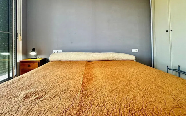 Nice Apartment With Shared Pool