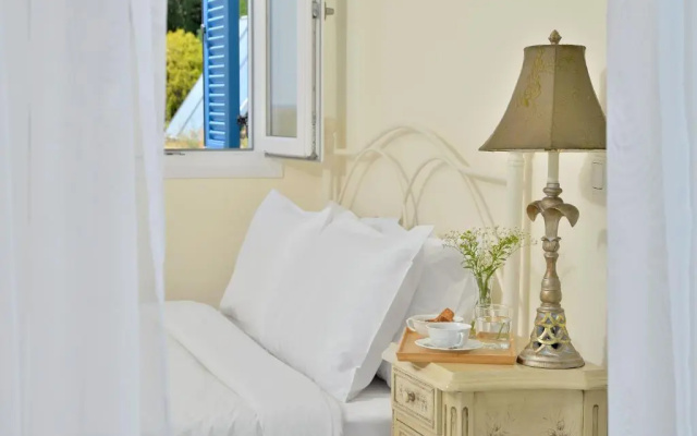 Andros Homes Sea Side Apartment & Studio
