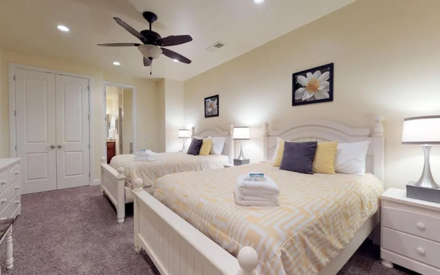 Pilot's Landing 4 Bedroom Apts