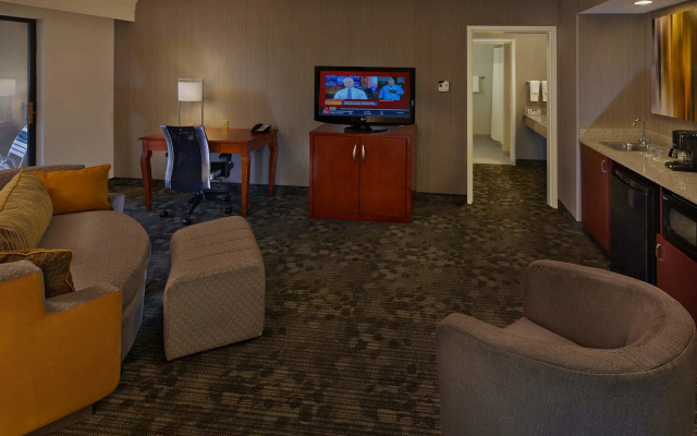 Courtyard by Marriott Providence Warwick