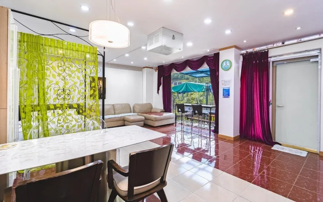 Gapyeong Hillhouse Pension