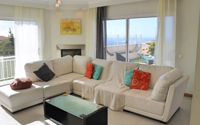 ArcoView by OurMadeira