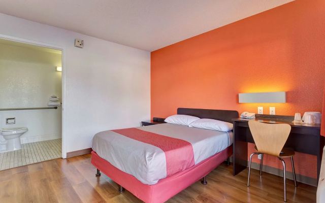 Motel 6 – Santa Rosa, CA - South