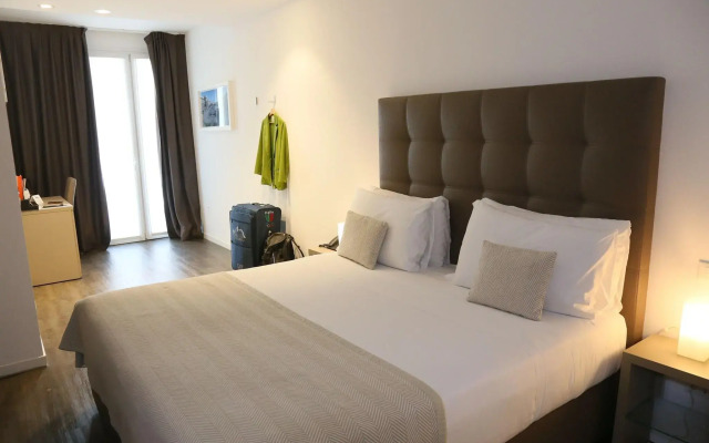 Отель Studio Inn Centrale & Milano Urban Padel