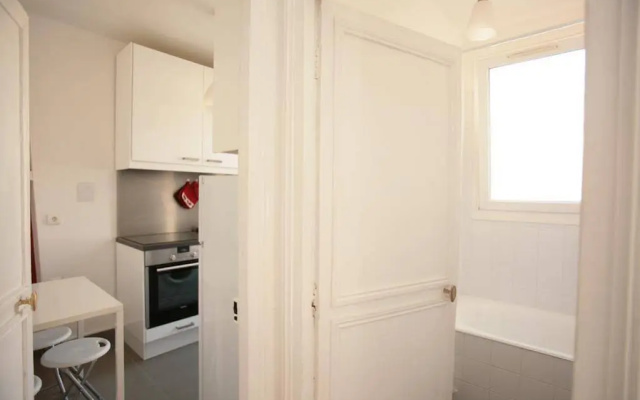 Sunny Saint Germain 1 Bdrm (158)