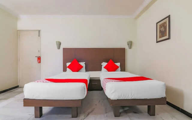 Oyo 42638 Hotel Planet Grande