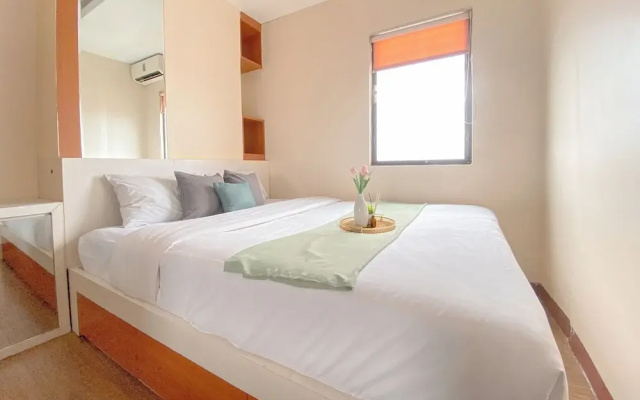 Spacious Cozy Living 3Br At Gateway Ahmad Yani Cicadas Apartment