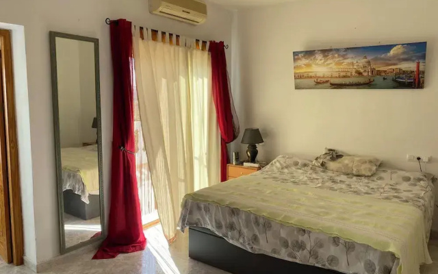 Luxury Beachfront Villa in La Perla