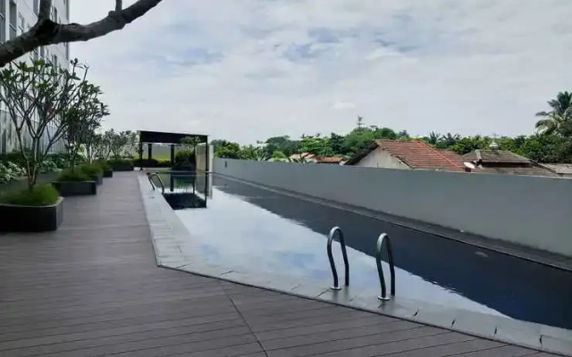 Studio Comfy at Serpong Garden Apartment By Travelio