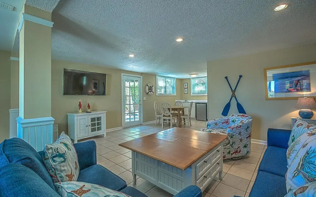 131 Dune Lane