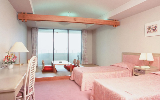 Hotel Miyuki Beach