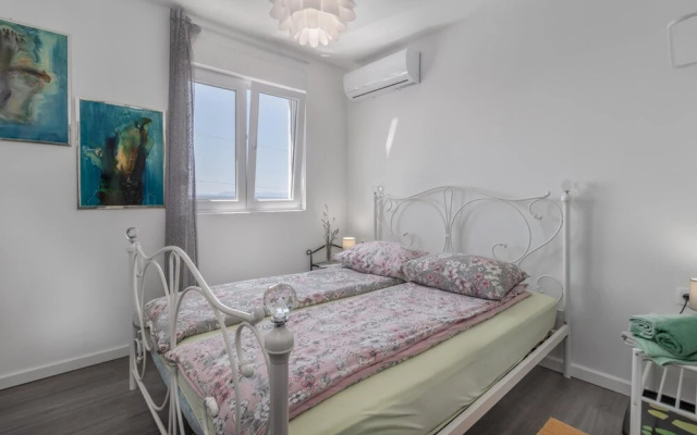 Awesome Home in Crikvenica