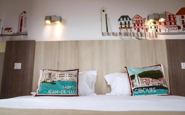 Hotel Agur Deneri