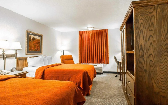 伊克诺中心酒店(Econo Lodge Central)