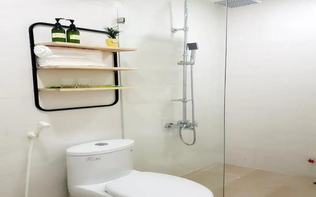 Yelo Hostel & Cafe